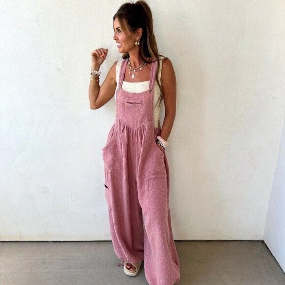 Boutique Pink Gauze Jumpsuit Overalls Small NWT – Boho Wide Leg - Picture 1 of 8